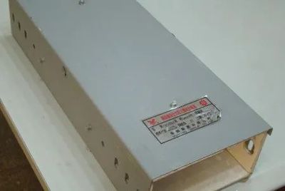 常用的几种不同材质的电缆桥架的区别