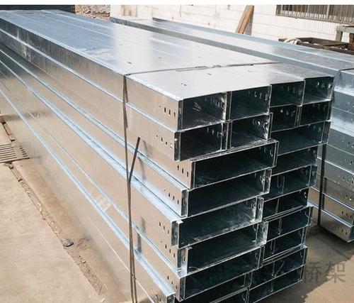 如何延长使热镀锌线槽电缆桥架的寿命?_广州宏际线管桥架厂家_广东宏